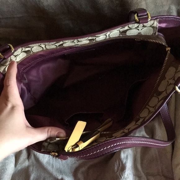 Coach purse - Picture 2 of 3